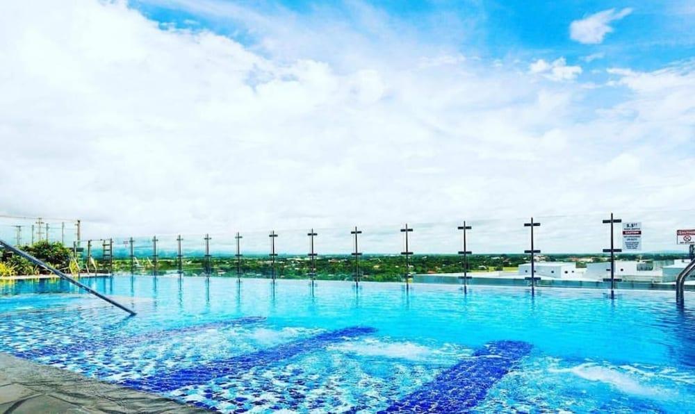 Richmonde Hotel Iloilo Exteriör bild