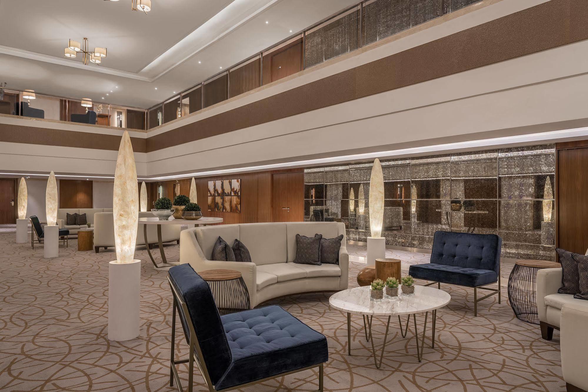Richmonde Hotel Iloilo Exteriör bild